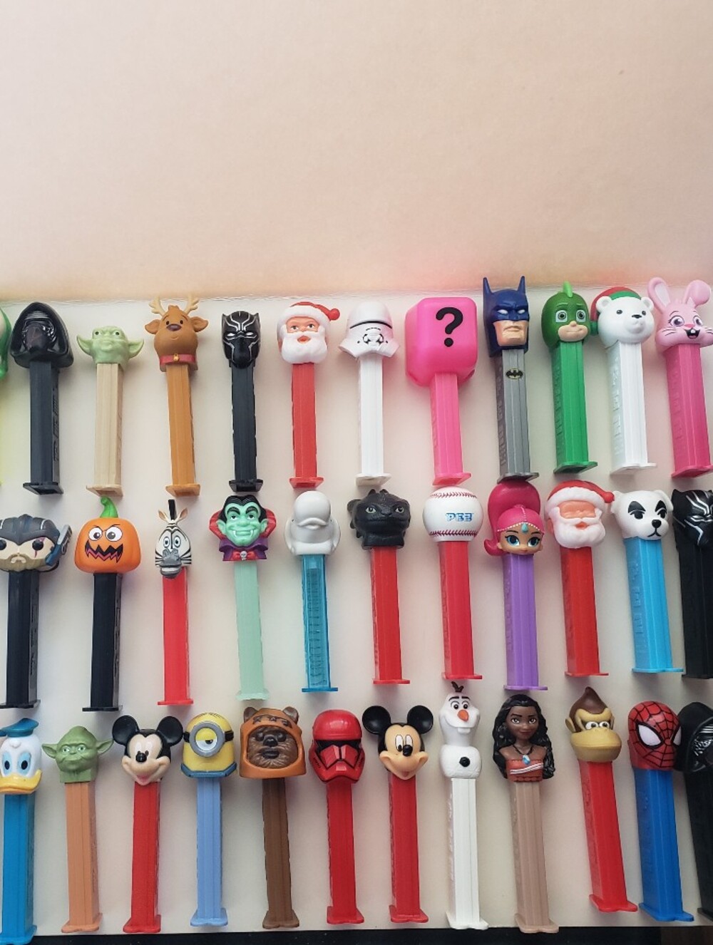 Assorted Character Candy Dispenser Set - Multi-Color PEZ-Style Collection